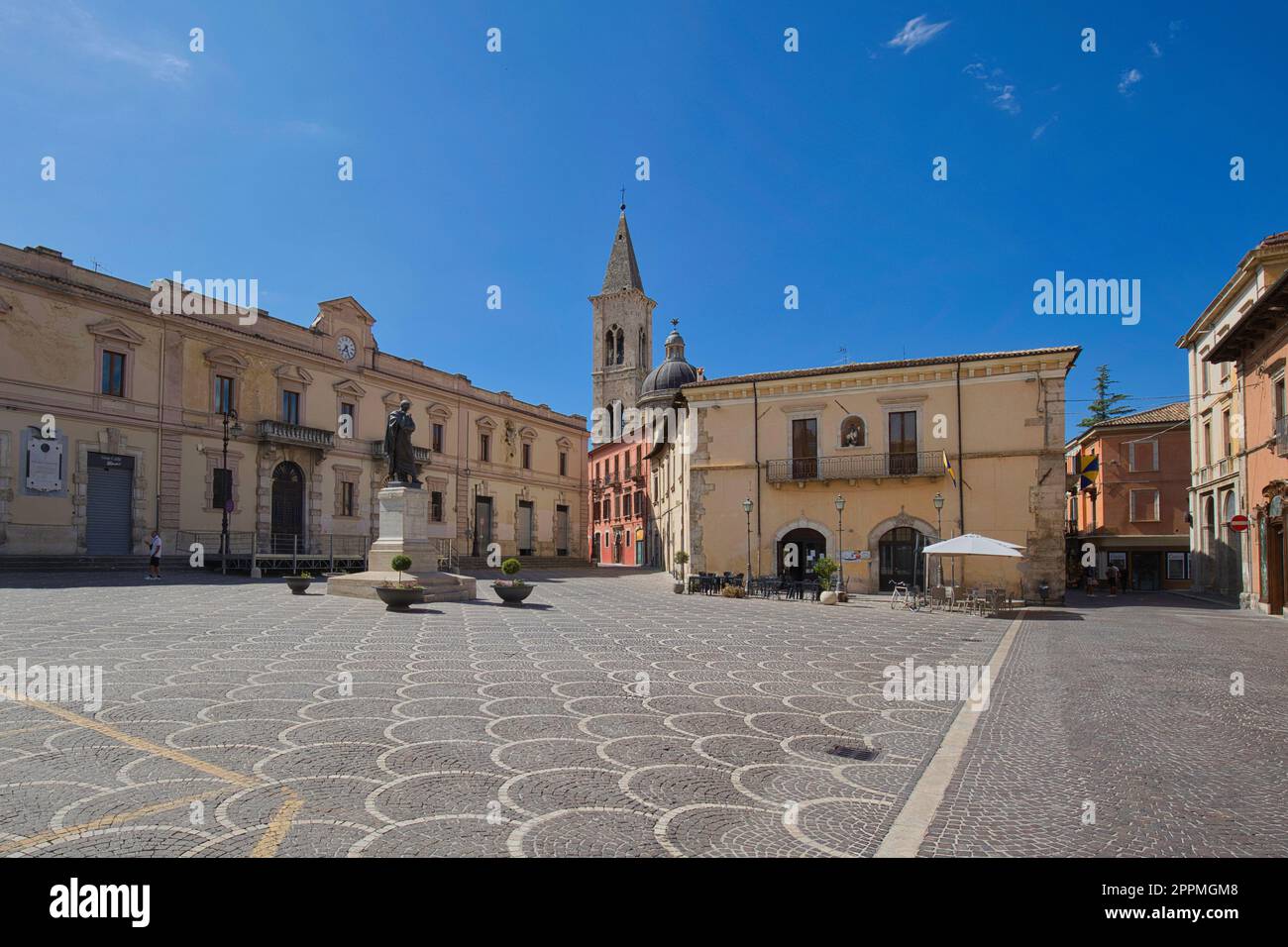 Sulmona, L`Aquila, Italy - 25 August 2022: The Piazza XX Settembre in Sulmona Stock Photo